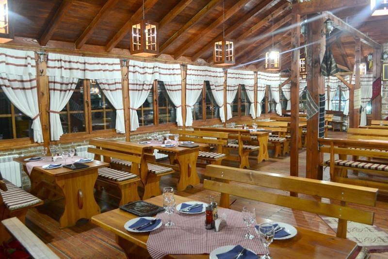 Etno Restoran Ranc Motel Radibus Kültér fotó