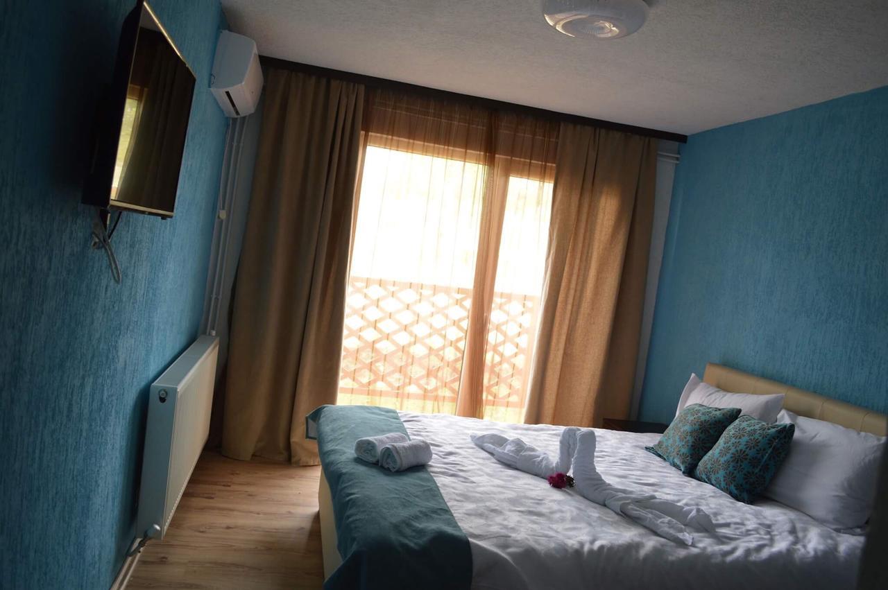 Etno Restoran Ranc Motel Radibus Kültér fotó