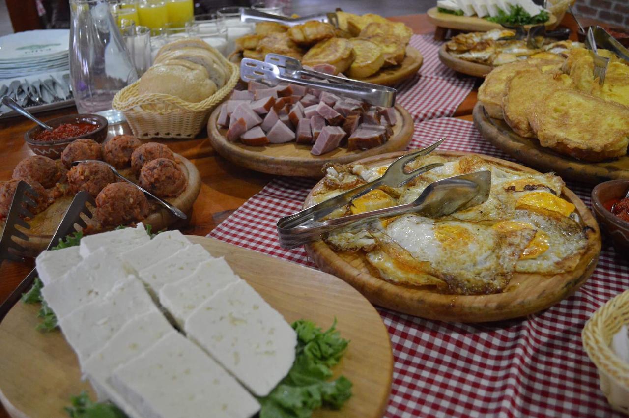 Etno Restoran Ranc Motel Radibus Kültér fotó